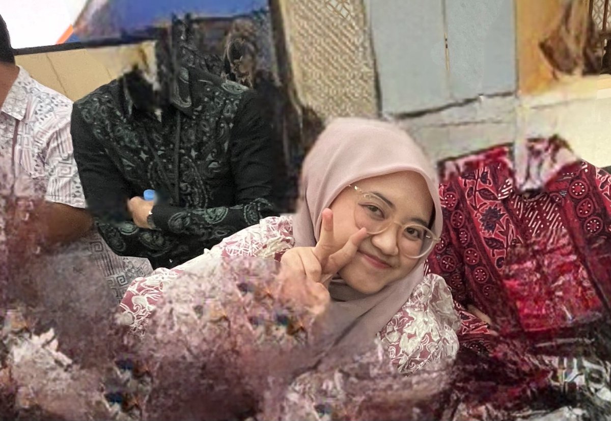 tuataracute's tweet photo. Orang orang kita blur in, soalnya aku nya lucu disini https://t.co/5VoiAEMP73