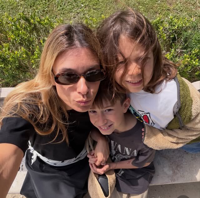 Jessicavogue's tweet photo. Family is all I got ❤️✨🥰

#mom #kids #family https://t.co/Gtyl8ZcPIh