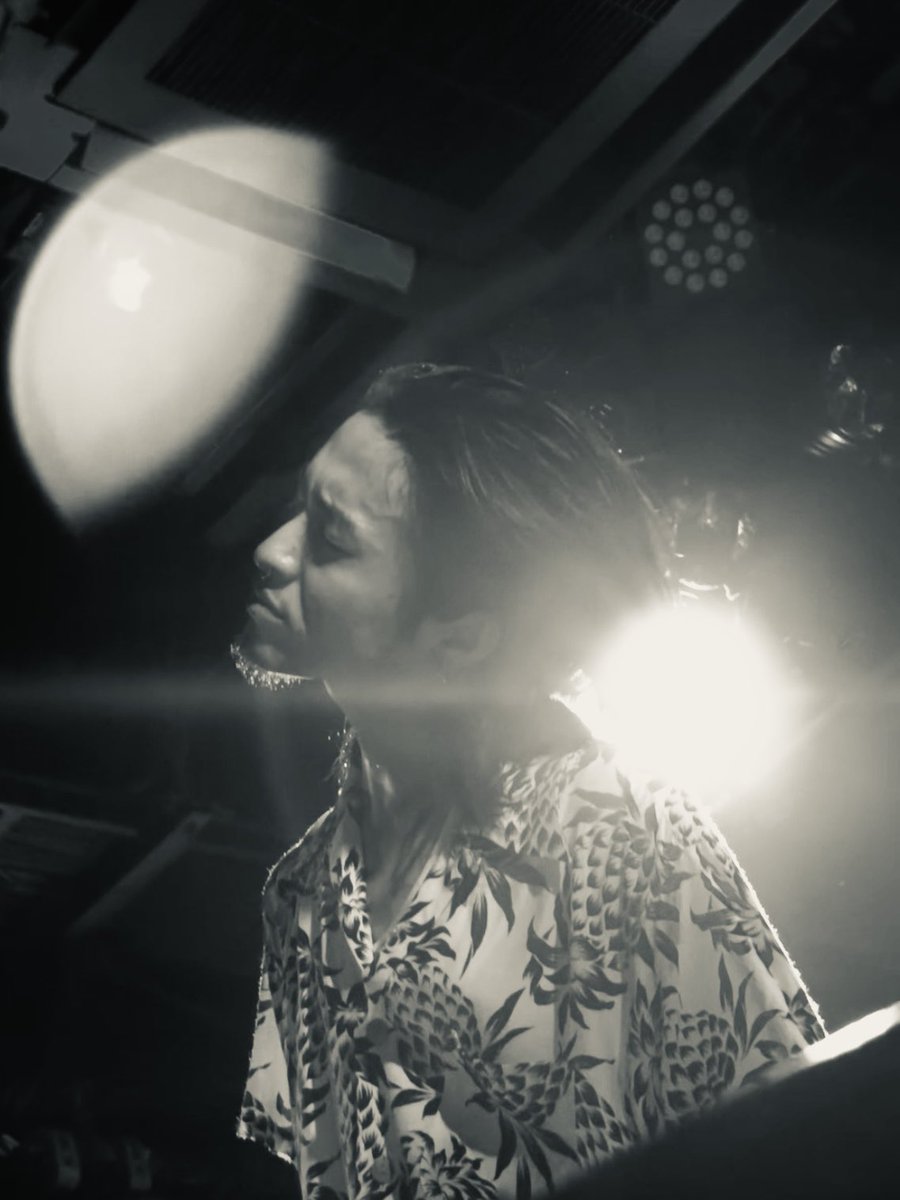 Stygimoloch_ume's tweet photo. 踊って、揺れて、笑っていこうか。

すてぃぎもろくの新曲『妖怪の歌』は、各ストリーミングにて配信中でございます。また続々とライブ出演も決定しております。併せてチェックしてくれ。

▶『妖怪の歌』配信はこちら
https://t.co/Gb3SeInaKr 

▶各LIVE詳細はこちら
https://t.co/smy8TiDSvq https://t.co/xsYVb1D7Bt