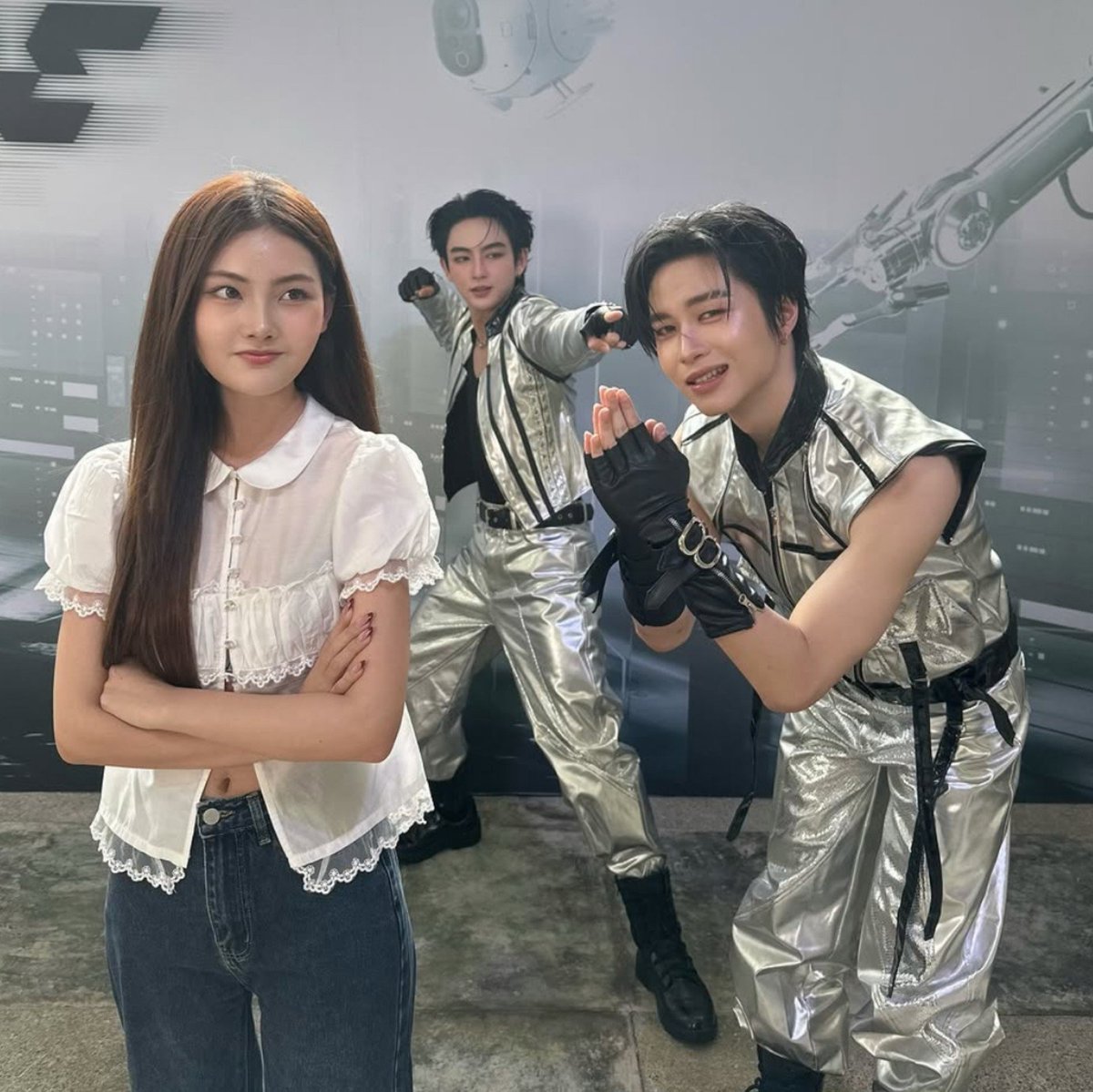 𝐋𝐢𝐥𝐥𝐲 𝐛𝐚𝐞𝐤 tweet media