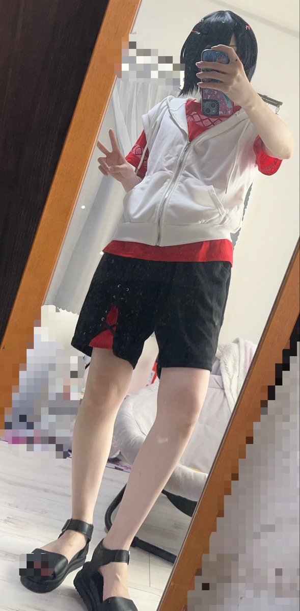 hmmm_uoo's tweet photo. ⚠️カラコン加工です

サマレコ🧷完成した！！
全部SHEIN！！Tシャツの袖短すぎたのでサイズミスって買ったやつをぶった切ってつけ直したら良い感じになりました😌 https://t.co/tkXOgduXeT