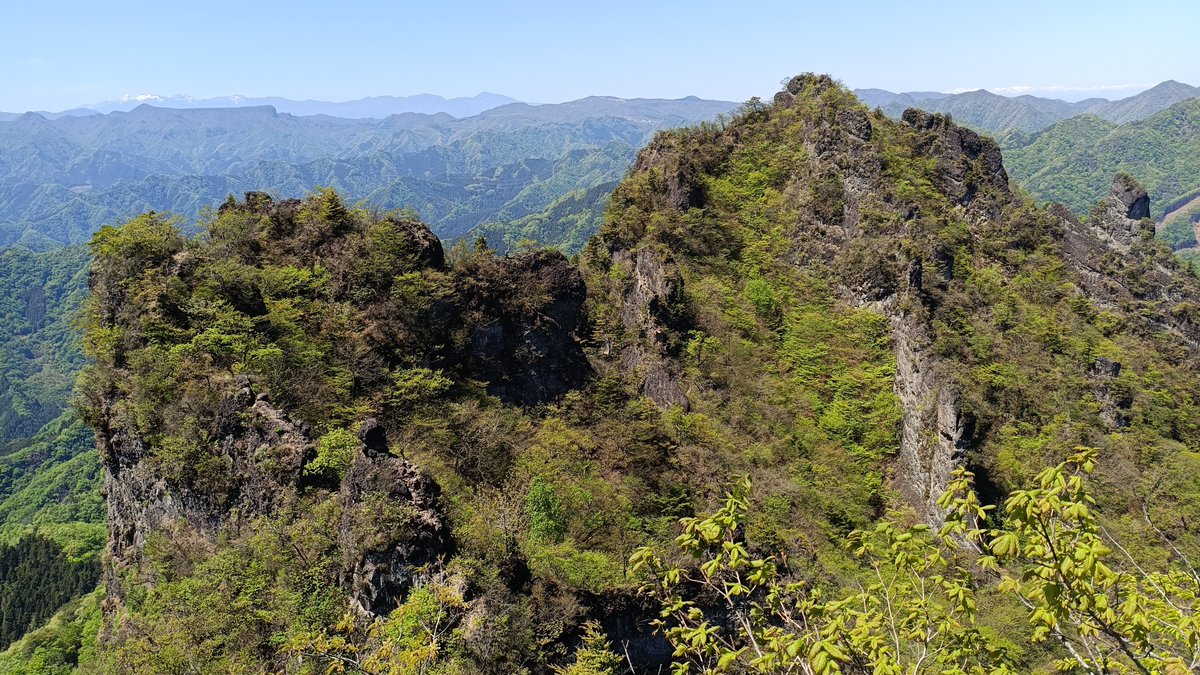 aspenrider's tweet photo. 2026年前期のハイライト
①2026年の山、仙ノ倉山（2月）
②とにかく遠かった一切経山（2月）
③ビジュアルが厳つすぎる金洞山（5月）
④あまりにも遠かった皇海山（6月） https://t.co/cyzyLiZ0TV