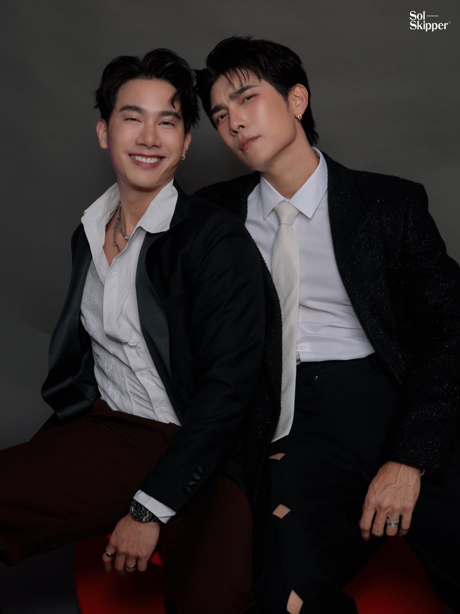 __BeWithU__'s tweet photo. 🤭😆

@MSuppasit #MewSuppasit #มิวศุภศิษฏ์ 
@octotul #Tul_Pakorn #ตุลย์ภากร 
#MewTul #มิวตุลย์ https://t.co/YPbkHFxK8J