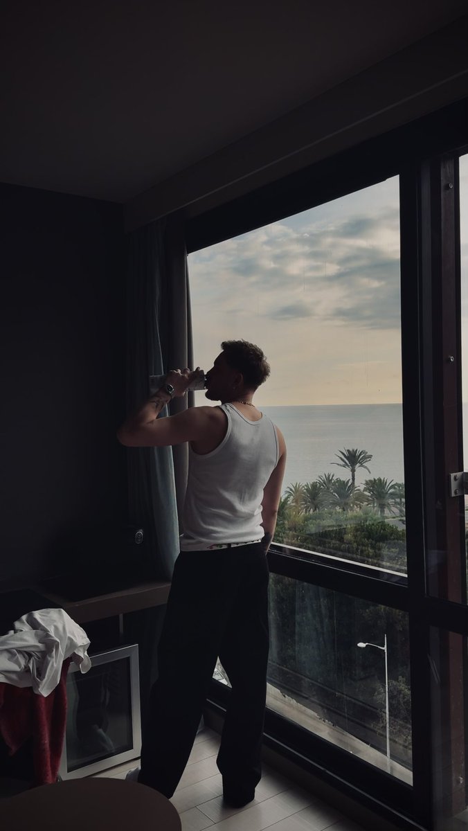 tommy83000000's tweet photo. https://t.co/npWORz4LrS