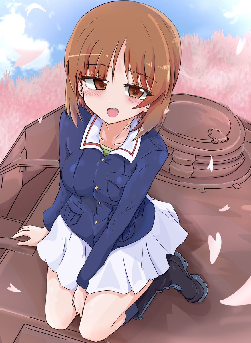 Vought_F4U_MkII's tweet photo. 桜舞い散るみぽりんです！
 #garupan https://t.co/qu0RdGFzZj