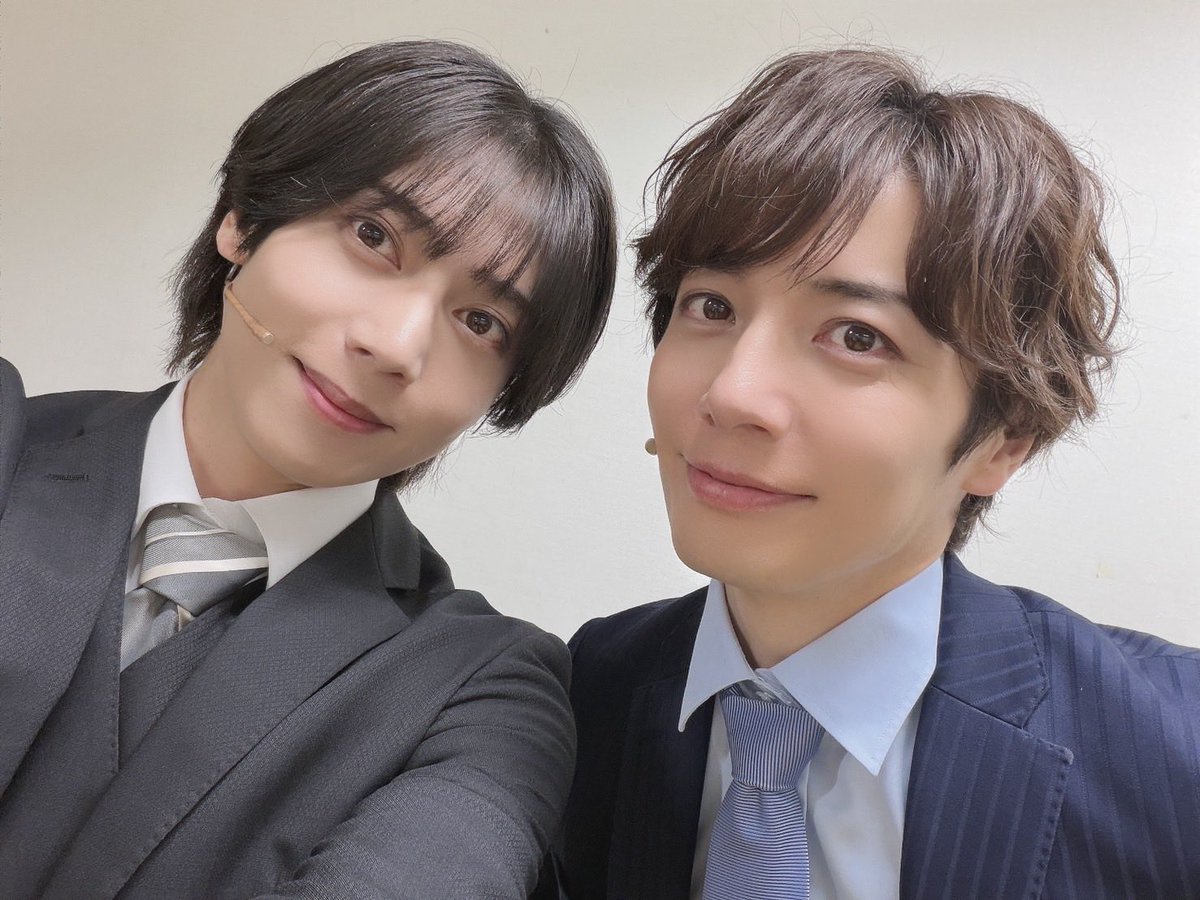 wadatakuma_'s tweet photo. 舞台「gift」
全16公演無事に終わりました！！
ご観劇、ご視聴誠にありがとうございました！！約1年に渡りドラマ、舞台giftを楽しんで下さり本当にありがとうございました😊
この作品がいつまでも皆様の記憶に残りますように。。

#舞台gift https://t.co/opR4sBxgHA