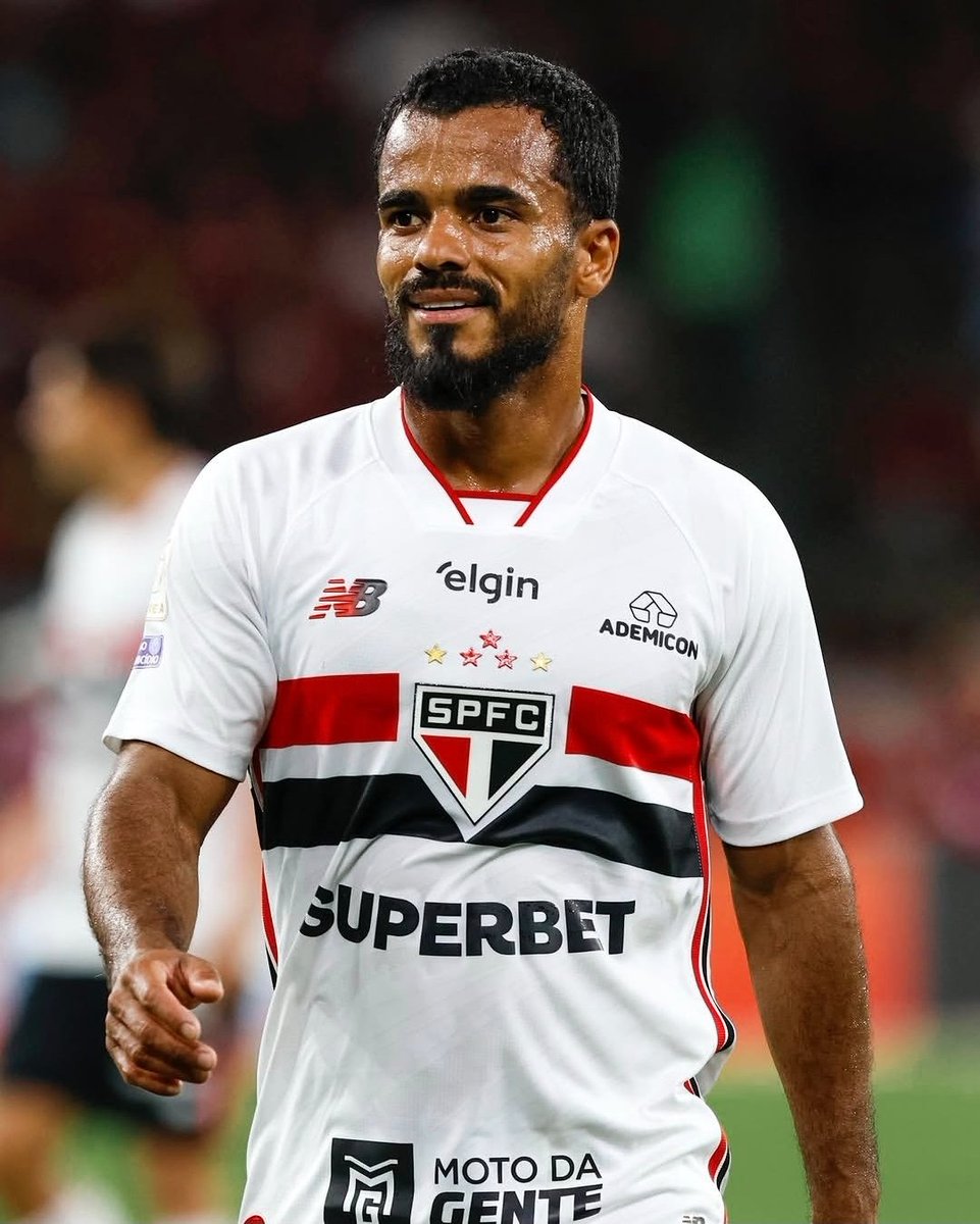 somosaopaulinos's tweet photo. Com o jogo contra o Santos adiado, o São Paulo ficará agora 13 dias sem atuar.

O próximo duelo será contra o Grêmio, fora de casa.

📸 São Paulo FC https://t.co/cnXrrVrAH1