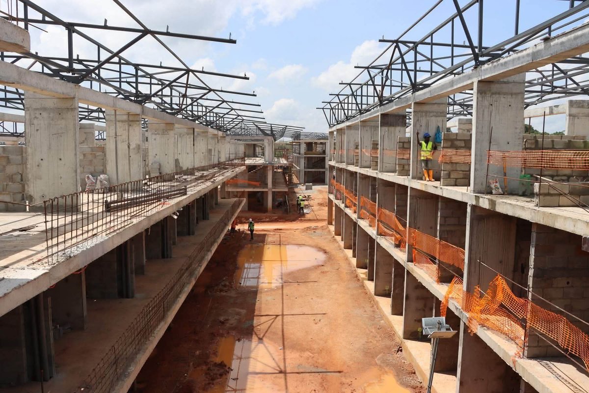 Badciss's tweet photo. Chantier ..
Université d’odienné .. 
La 10e université publique de Côte d’Ivoire . 
Bâtit  402 ha
Sciences et technologies, Agro-industrie et techniques alimentaires,Sciences biologiques, Médecine générale et spécialités, École de commerce et de gestion, sciences vétérinaires. https://t.co/eDev2jAkaN