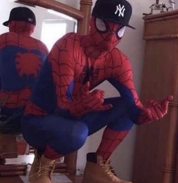 T__asIn's tweet photo. SPIDER-MAN WEEK!!!#SpidermanBrandNewDay https://t.co/Q3Y8uz1G2p