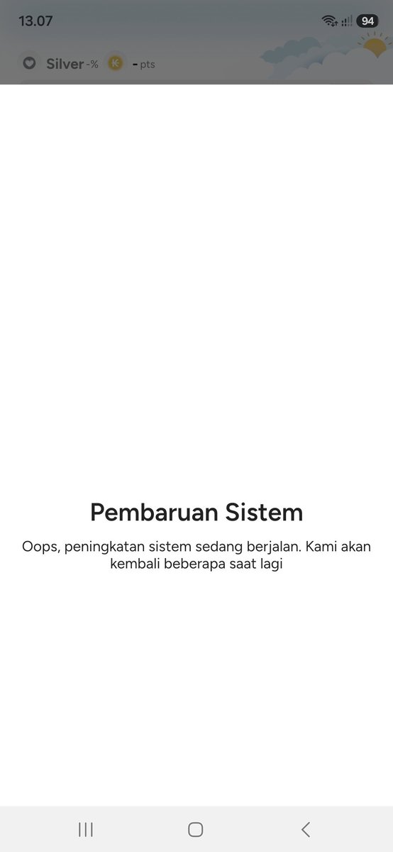 ourleocim's tweet photo. akhirnya yh dapet juga setelah error mulu. Keknya setiap cabang ini pada hectic ya, tiap ada pesenan haechan bilangnya menu special wkwk. Baristanya udah muak gw rasa, tiap ada orderan ketawa aja mereka "ada menu special lagi guys" 😭🤲🏻 https://t.co/fhoJovxq8B
