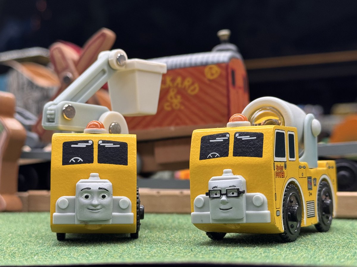 EEngine93's tweet photo. “You just gotta love the community’s creative spark” said Casey. 

“Nice pun” agreed Megan. https://t.co/wAr9yWQFHl