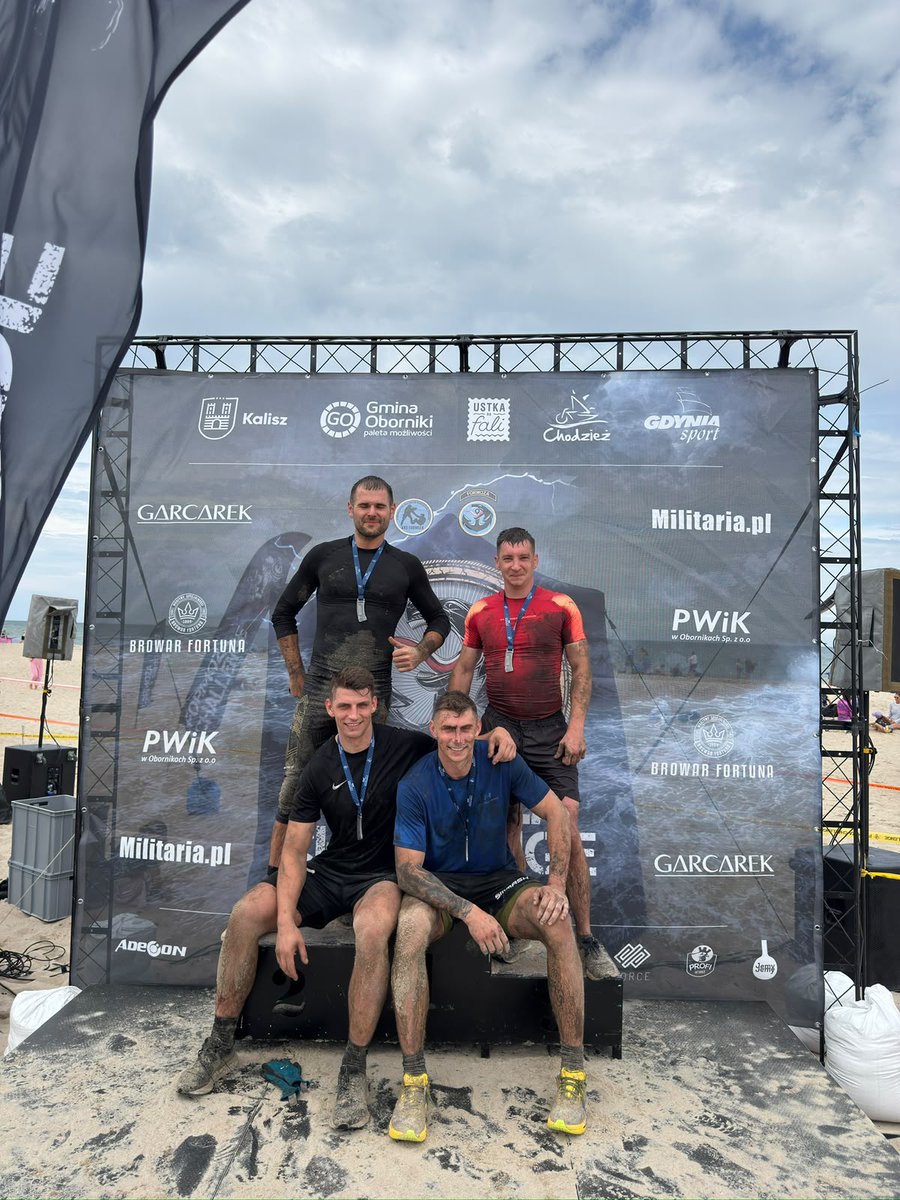 PSPNML's tweet photo. Strażacy z Komendy Powiatowej Państwowej Straży Pożarnej w Nowym Mieście Lubawskim najlepsi w FORMOZA LONG TEAM CHALLENGE w Ustce!
Więcej informacji link⬇️
https://t.co/0OfyLJz3lD https://t.co/nzzKtg07Th