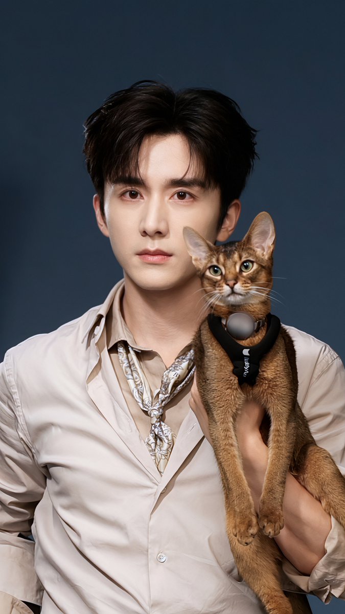 rikka_xoxo76's tweet photo. これは正式にモデルデビューの日も近いな....

(と新成爸爸も本猫も周囲もきっと思ってる🤭)
このイケメン＆イケニャンぶり🩷
cr.张新成StevenZhang工作室RED https://t.co/xQfAn3aQ68