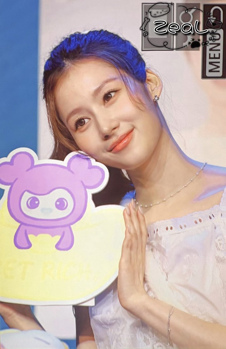 ZeaL_815's tweet photo. 오늘도 고마워🥺💜

#트와이스 #TWICE #トゥワイス #사나 #SANA #サナ https://t.co/RD2ieYb3zM