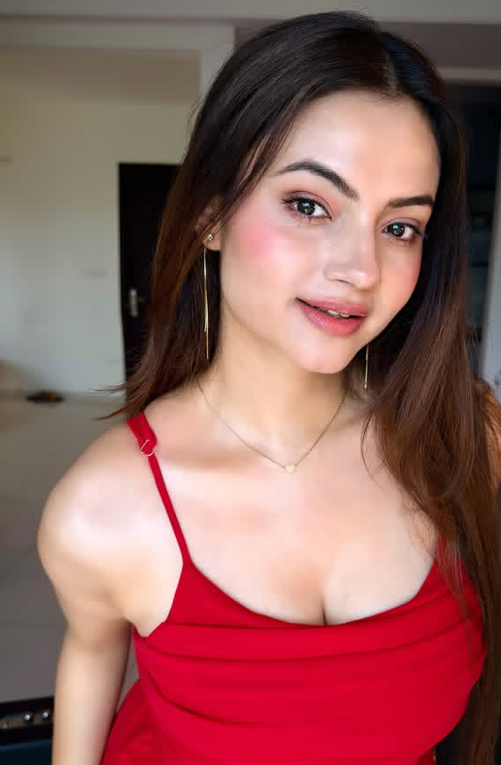 Brahminslut's tweet photo. When my muslim friend junaid 💚💚 comes to combine studies with me I will see like this to his buldge in pants and we will do all practicals in reproduction chapter all over night in my room and you know how it will go Right??😅😅 https://t.co/aakLg5T0EN