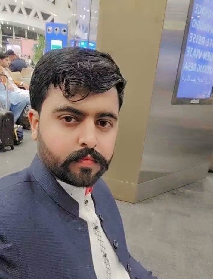 rhn_56's tweet photo. مسلم لیگ ن  کی فائرنگ سے کھران ڈبسی تحصیل نکیال ضلع کوٹلی ۔ پیپلز پارٹی کے متحرک کارکن مختار یونس شہید جبکہ دو زخمی اللہ پاک سب پے رحم کرے
😭😭
#ajkelection26 https://t.co/JnqVKHAeaj