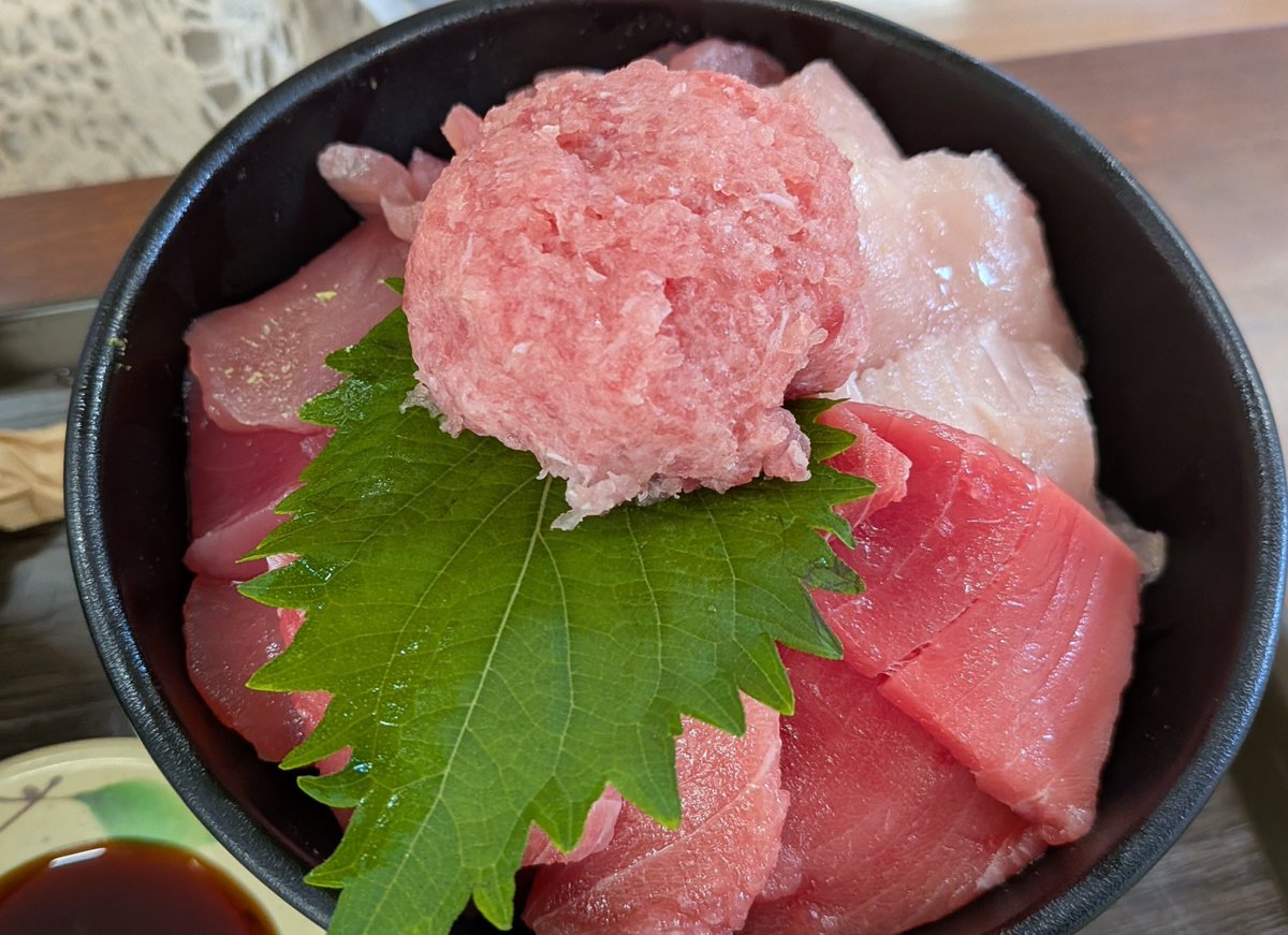 nodaemon7's tweet photo. ☀
本日、朝起きれずランオフです
午後、岐阜に新しくできた
まぐろレストランへ
ランチに行きました！
とても美味しかったです😋 https://t.co/wkUjRDsHi1