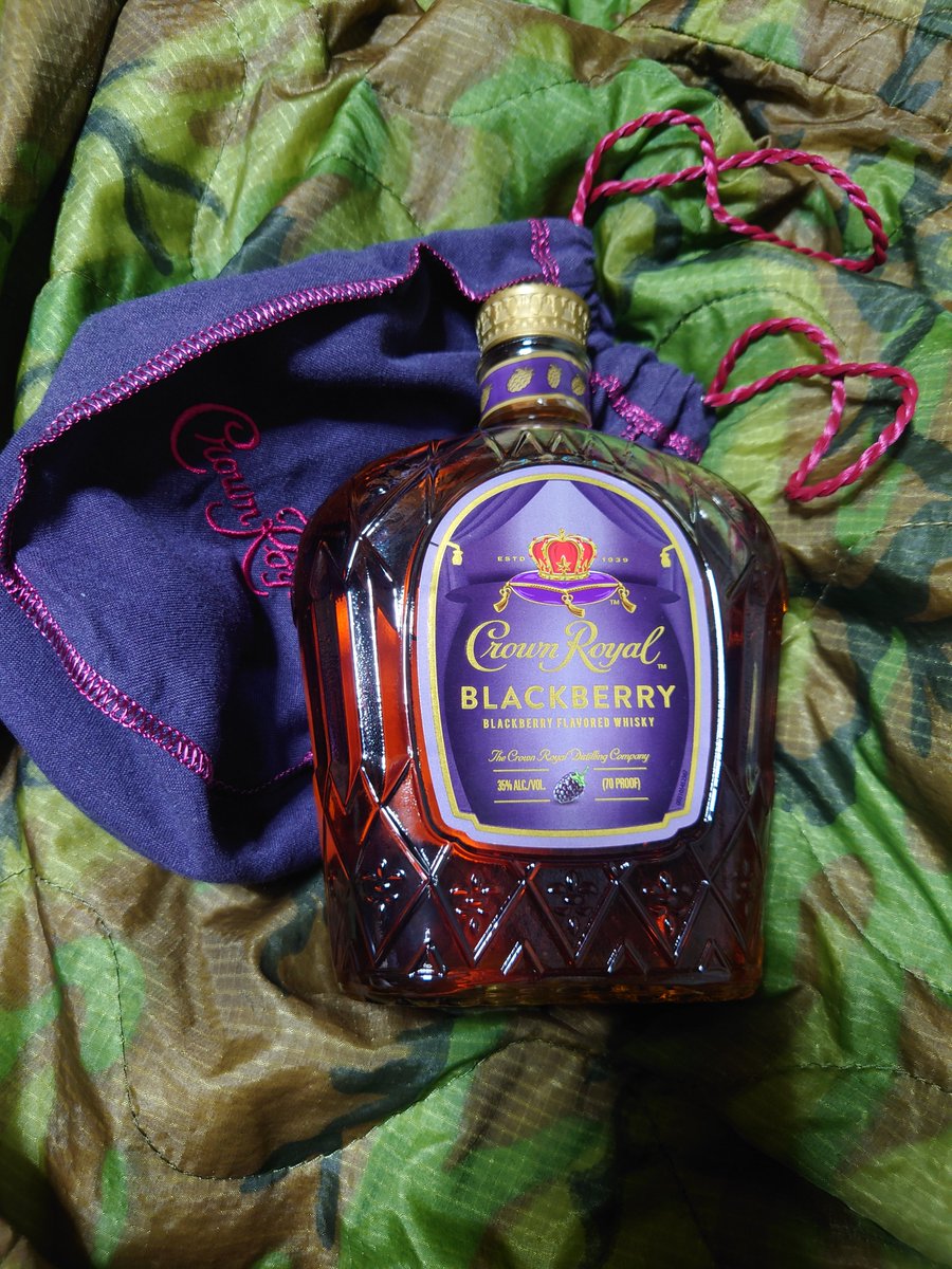 2st_love's tweet photo. 米いる時オペレーターからもらったの2年ほど寝かせたので、そろそろと思い飲んでみたが中々美味いじゃない… https://t.co/2vLKN4m9ch