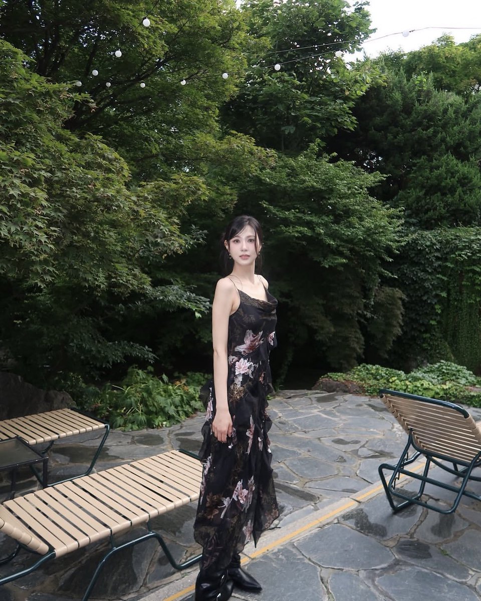 s_untist's tweet photo. หืมม ยัยน้องโอ ติดอันดับวิชวลได้ยังงง สวยมากกก30แล้ว ยิ่งสวยย วัยกำลังเบ่ง บานนน 💖✨ https://t.co/3Ml4FTN5Ly