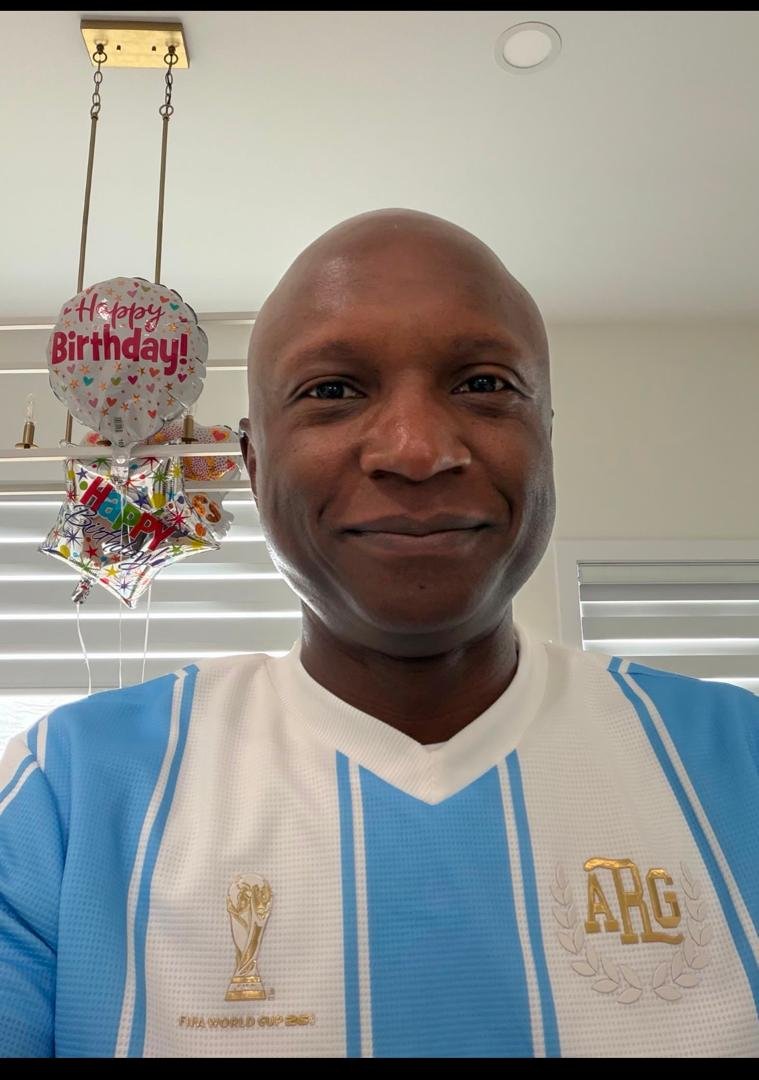 olafolahan8's tweet photo. A man full of wisdom, courage, and extraordinary abilities.

Happy Birthday my Boss @AskMichaelTaiwo.  Thank you so much for your incredible mentorship and kindness. 

May God continue to bless you tremendously and grant all that your heart desires. https://t.co/yQTaRTs0Cr