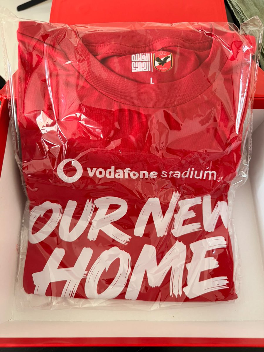 Abdelrahmanik22's tweet photo. قبل ساعات من الإعلان الرسمي اليوم، الاسم الرسمي لاستاد النادي الأهلي هو "VODAFONE STADIUM" 🦅❤️ https://t.co/vP3wEaf6CW