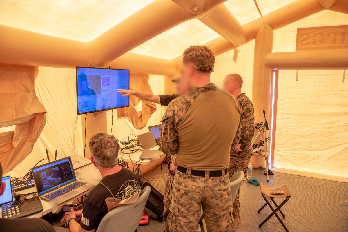 Insitu_Inc's tweet photo. Your UAS sensor data is only valuable if it reaches decisionmakers fast. Insitu UAS stream real-time data into AI-enabled battle management tools, fusing insights across your network for faster kill chains, greater coordination, and fewer blind spots. 

📸from Balikatan 2026 https://t.co/4R7xJlKBvj