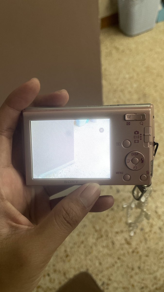 itimnomlover77's tweet photo. ขายต่อกล้องดิจิตอล รุ่นSony เพราะไม่ค่อยได้ใช้ค่ะ 1590บาท ลดได้อีกน้า มาขอดูเพิ่มเติมอีกได้ #กล้องดิจิตอล #กล้องดิจิตอลมือสอง https://t.co/77nbDa6DlB