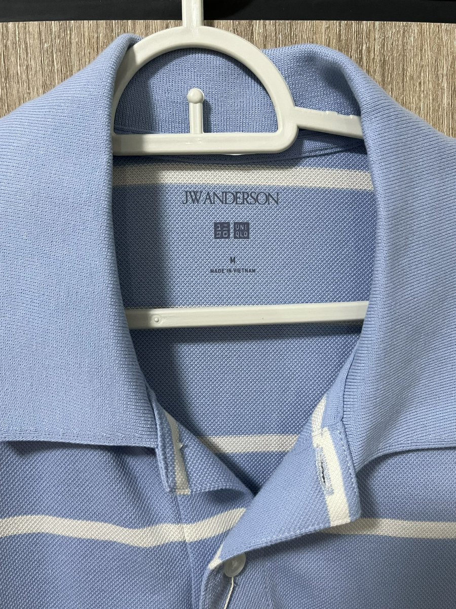 pppmi1214's tweet photo. Uniqlo 450 บาท มีถุงกระดาษให้ค่ะ https://t.co/QhyYba1Kb8