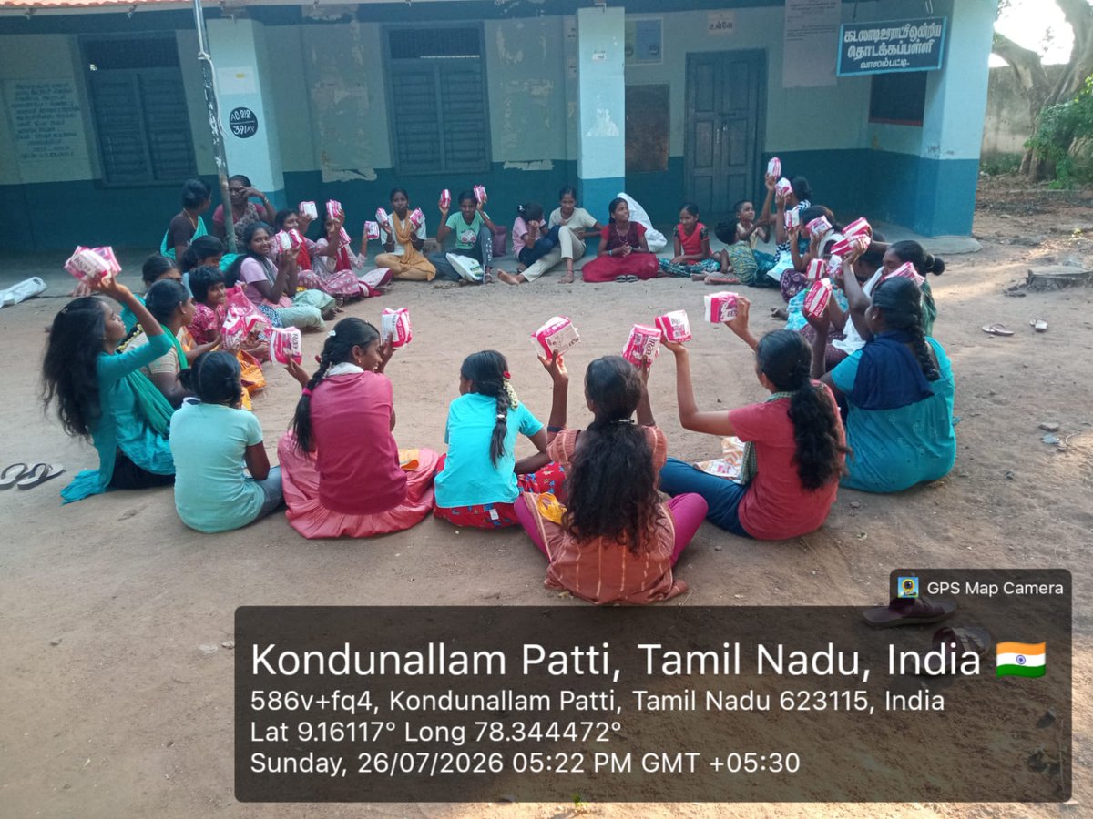 padgom2024's tweet photo. 🌿 PAD conducted a CFAM meeting in Valampatti Village to strengthen child protection awareness. Sanitary napkins were distributed to support adolescent girls' health and dignity. 💙

#PeoplesActionForDevelopment #AzimPremjiFoundation #CFAM #ChildProtection #ChildRights https://t.co/k51EyUBJMT