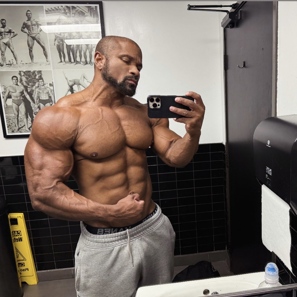 bodybuilding retatrutide Bodybuilder Tanner shares his personal experience with retatrutide, revealing intense side effects and health risks associated with the compound. >> Full story  Gm! What are you training