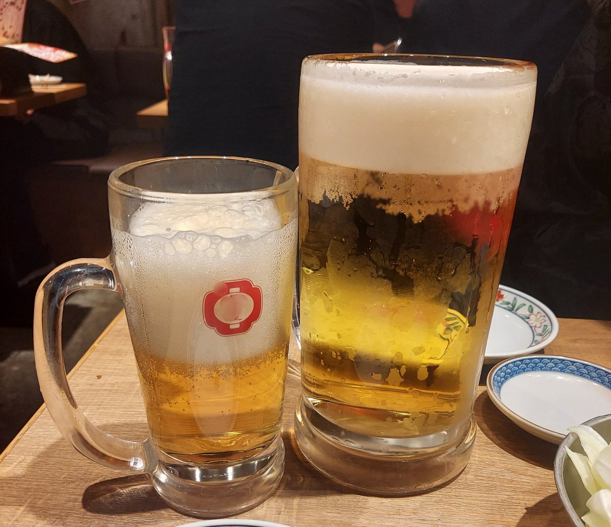 lets_help_other's tweet photo. 老舗(しにせ)を「ロウホ」と言い続ける26才♂がいる歌舞伎町
ほーんとバカばっかだな
最低な街だ https://t.co/yjdGRhOqOJ