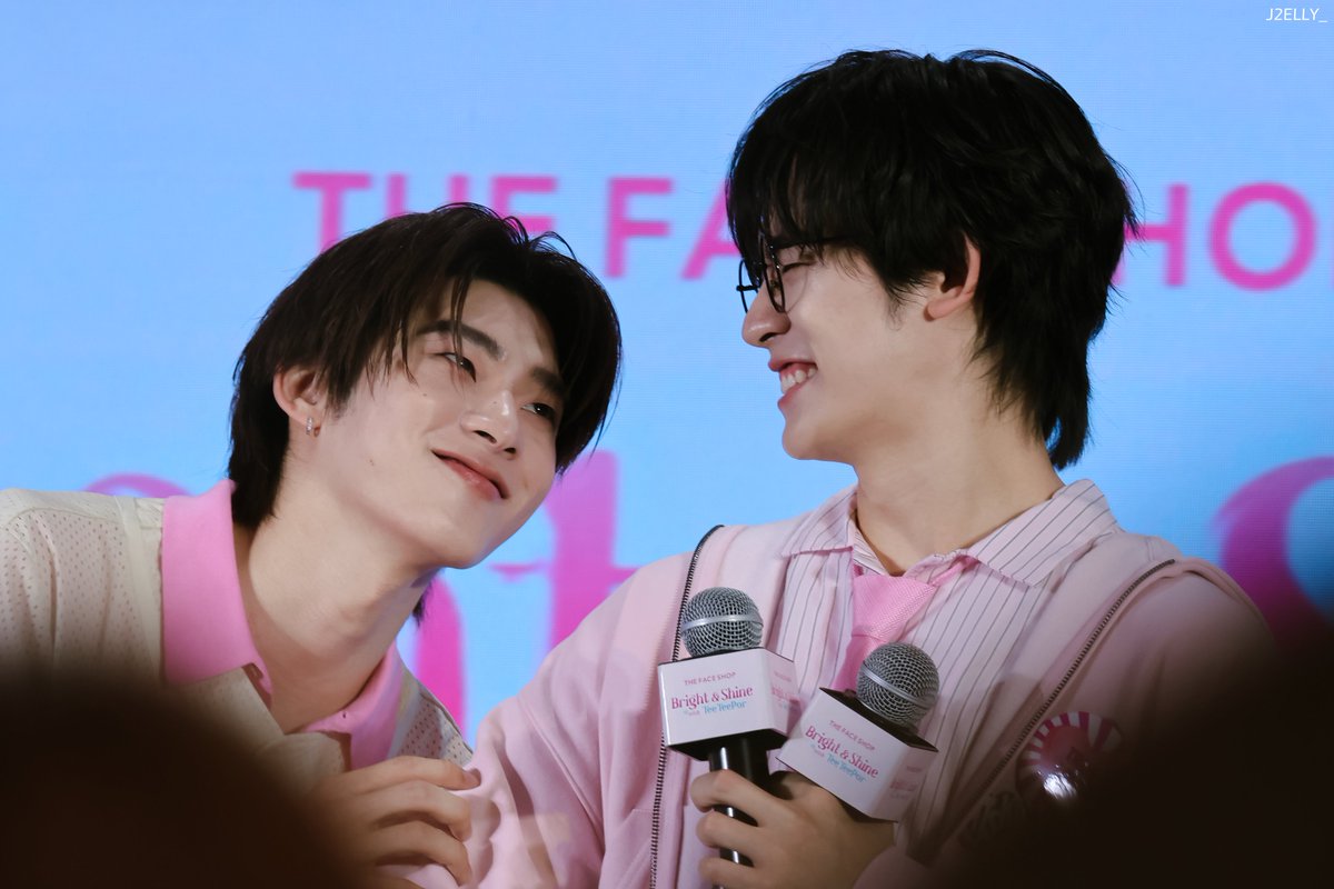 J2ELLY_'s tweet photo. ม๋าเด็กช้อนตา ♡

TEETEEPOR BRIGHT SHINE  

#TFSBrightAndShinexTTP 
#twnpich #porsuppakarn https://t.co/xWABGmBCsK