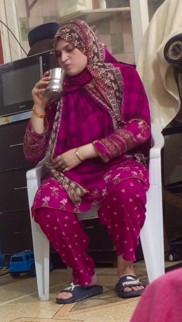 mullikadevar's tweet photo. Chodega koi mulli ko. Isko ab tk vo chudai ni mili jo iske badan ko chaye. Badi gand matakti or mote mamme hilte we. https://t.co/QvKogmlNjS