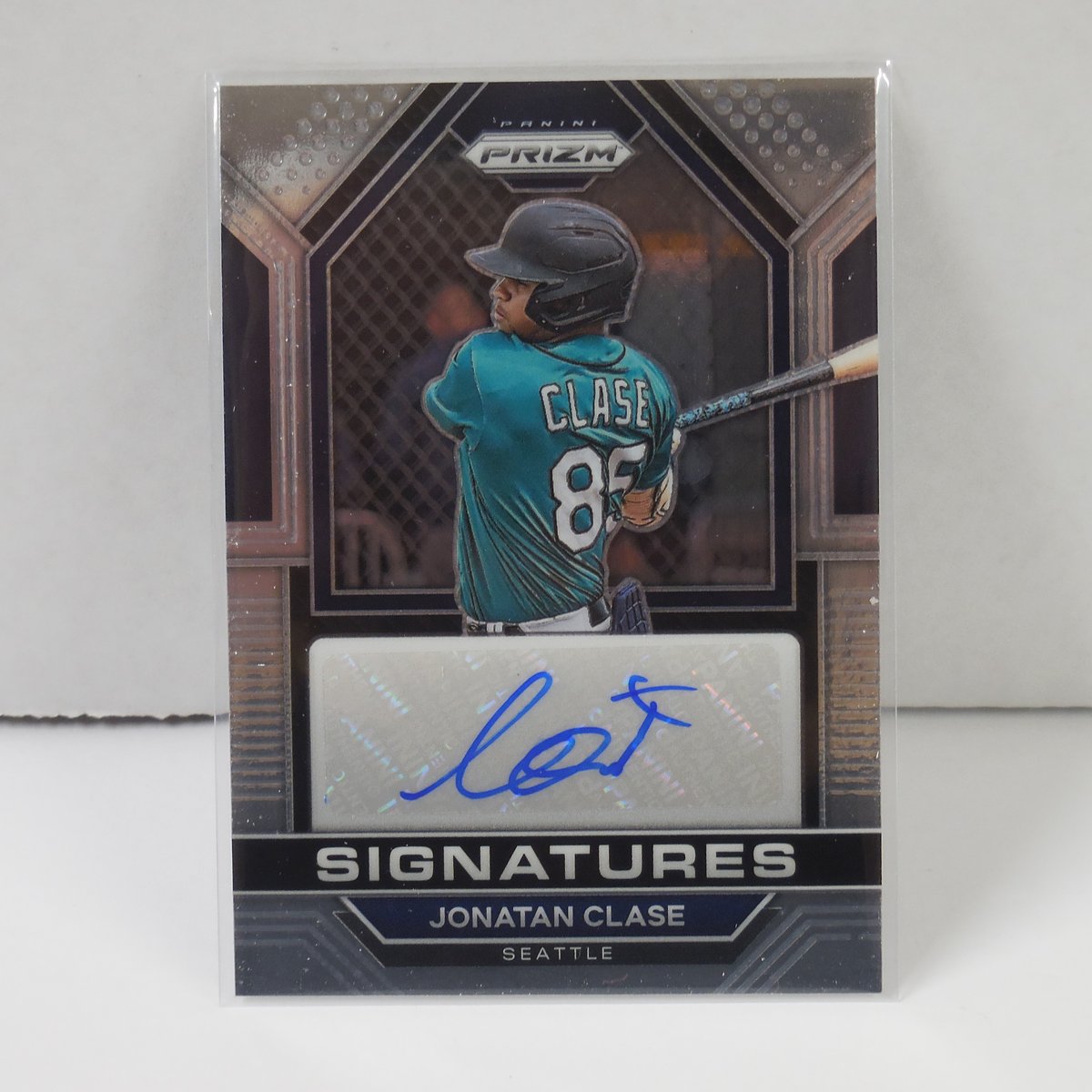 cleauctionco's tweet photo. https://t.co/F5b9N5fl8w
Our next auction will begin to close at 5PM EST on August 1st! Over 550 great items! #thehobby #sportscards #sportscardsforsale #Topps #Panini #Fanatics #baseballcards #footballcards #basketballcards #whodoyoucollect https://t.co/bPXNSzNl7k
