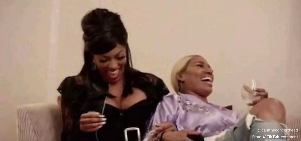 FlontinaLufeyo's tweet photo. Everyone wants highlights from the millionaire 🤣🔥
THANDEKA OUR PRIORITY 
IF NOT THANDEKA THEN WHO 
#ThandekaQueenOfThalians 
#ThaliansForThandeka https://t.co/9MwacKnAOF