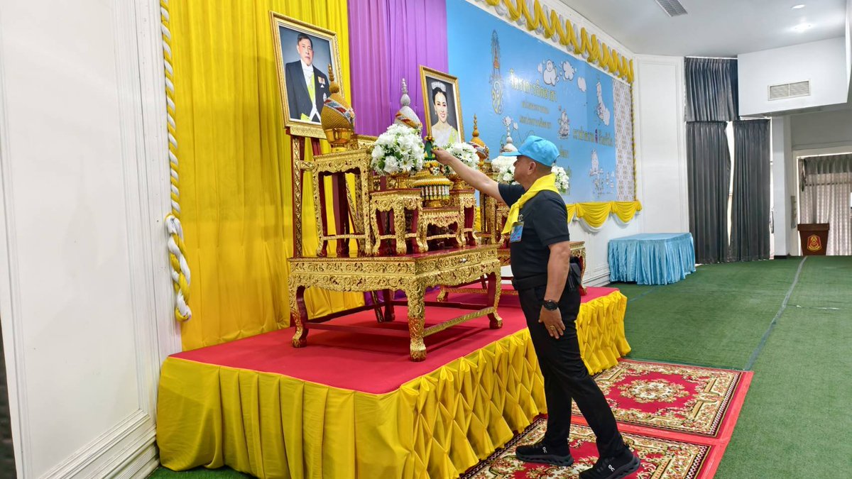 thrpkr1's tweet photo. 🌳💛 กองพลทหารราบที่ 15 จัดกิจกรรมจิตอาสาปลูกป่าเฉลิมพระเกียรติ 🇹🇭 https://t.co/PGxQNIjKMZ