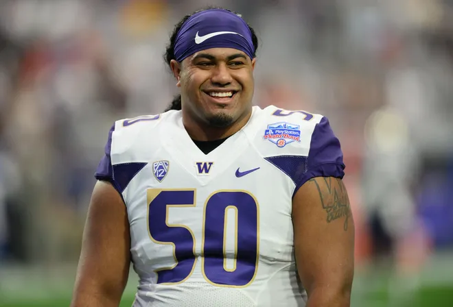 10YearsAgoCFB's tweet photo. The Polynesian Football Hall of Fame's 2016 college watch list is out: 38 players from 24 schools. 

Washington DL Vita Vea, Oklahoma OL Dru Samia, and Texas Tech DL Breiden Fehoko headline the group.

BYU leads all schools with six selections: Harvey Langi, Kai Nacua, Travis Tuiloma, Ului Lapuaho, Logan Taele, and Sae Tautu.