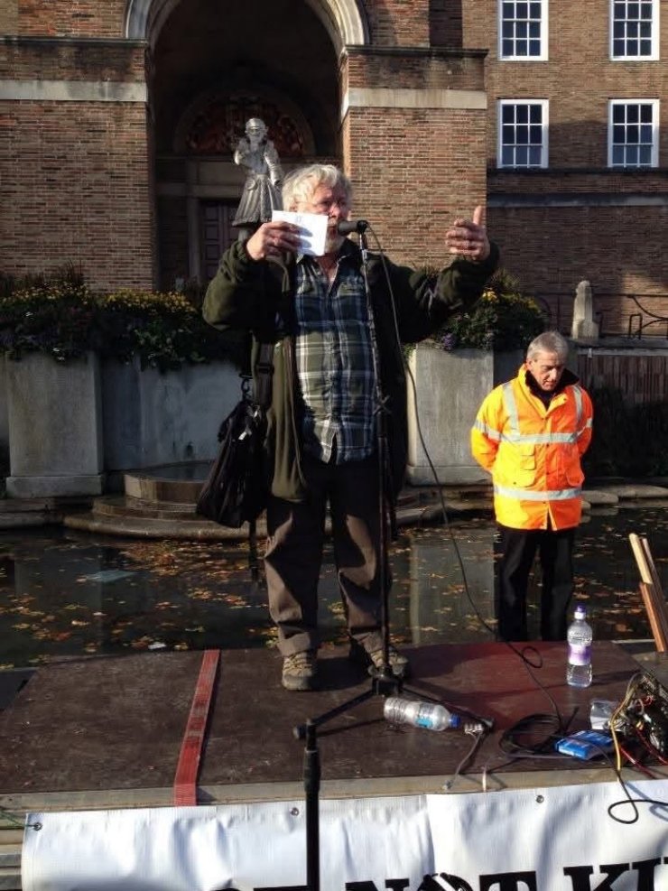 AmeleaTeckel's tweet photo. R.I.P. the unique & very special human who was Bill Oddie.
#stopthecull🏴 #LoveBadgers❤️
✏️https://t.co/8AulN2LqLh
✒️https://t.co/7fRraYo6Wv
Don't let Reform & the Tories bulldoze a new cull slaughter through with Plaid in Wales ... https://t.co/OeKAy8cd1i