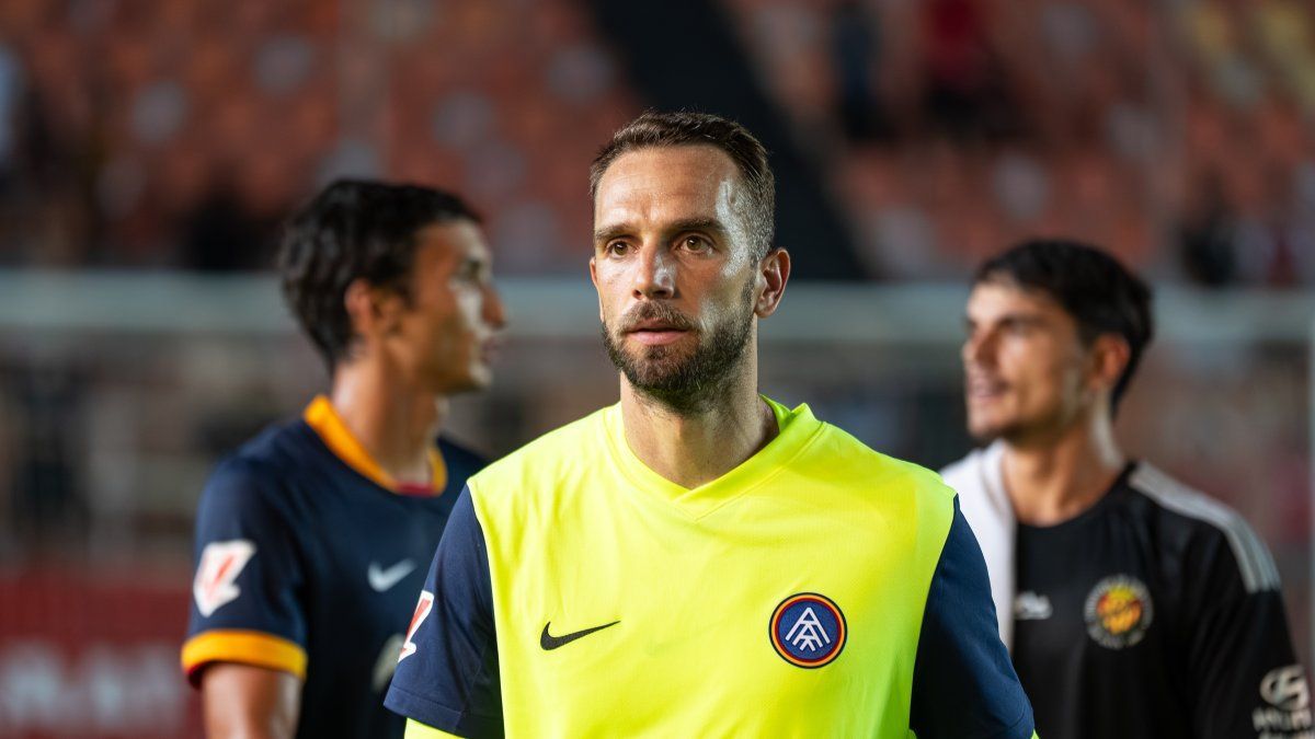 diariandorra's tweet photo. Pau López vol aportar seguretat a l’FC Andorra @fcandorra https://t.co/C8RSyVaiL7 https://t.co/bz1K201m68