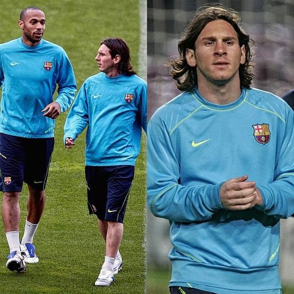 TweetsByFlash's tweet photo. LIONEL MESSI IS ONE OF A KIND

🇫🇷 𝐇𝐞𝐧𝐫𝐲 𝐚𝐛𝐨𝐮𝐭 𝐌𝐞𝐬𝐬𝐢: "I don't know what Cristiano Ronaldo does in training when he gets angry, but I saw what Messi does and he's really weird. You know what happens during training, sometimes you get fouled and you ask for a foul, but the coach intervenes and asks to continue playing."

"We were playing 7 against 7, in a space that was not small, we were playing about half of the field. When Messi was fouled and not charged, he would leave the discussion and go back to the goalkeeper asking for the ball, telling him, 'Give me the ball.'

"In Barcelona training, and in order to reach the other goal, you have to pass Yaya Toure, Busquets, Puyol, Rafa Marquez, or any of the defenders, but Messi was dribbling everyone and passing them and scoring the goal. I don't know many players who are able to do this, but during my career, I've never seen anyone else do it like that. He says to the goalkeeper, 'Give me the ball', then dribbles everyone and scores." 

🔥Truly incomparable, Lionel Messi 🙌🇦🇷