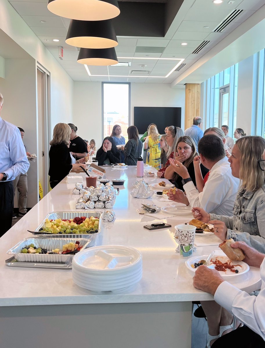 FraserStryker's tweet photo. We gathered this morning for a Welcome to Builder’s District Breakfast at our new building. 

We are so excited for all that's ahead in our new space! https://t.co/pJaIGiMMBB