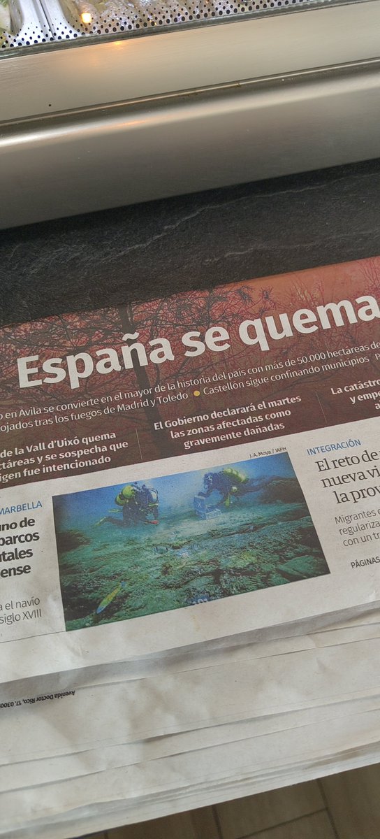 johanismodeon's tweet photo. Periodistas terroristas. 

España NO se quema

LA QUEMAN https://t.co/aJ07ilUoWc