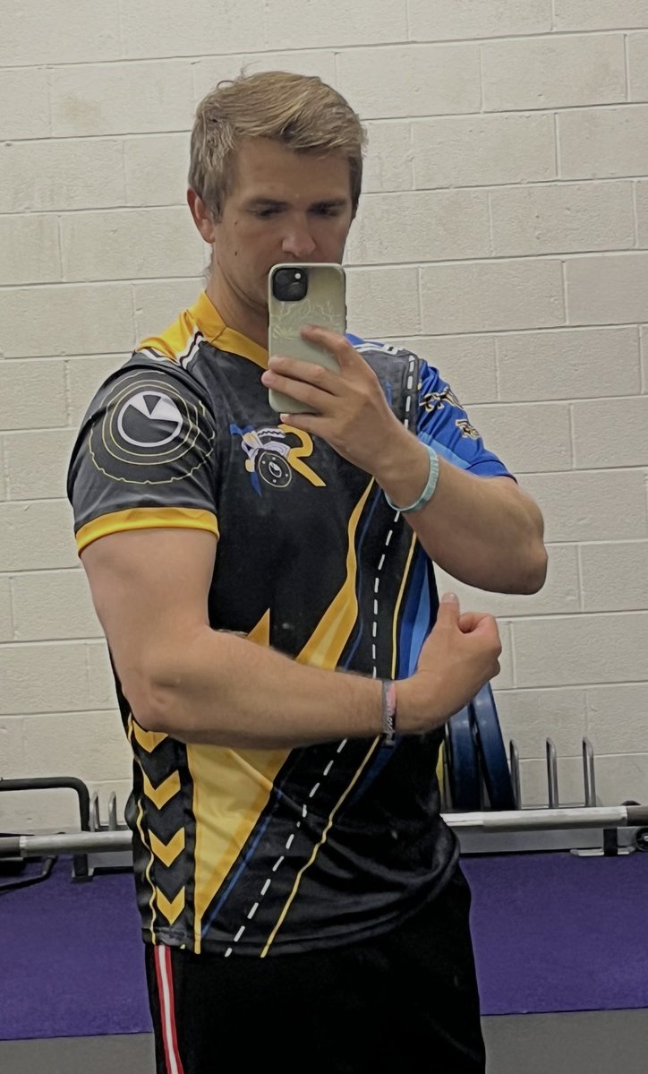 NucNinjaPoGo's tweet photo. Okay these jerseys are actually kinda sick https://t.co/i8FfyDy5U0