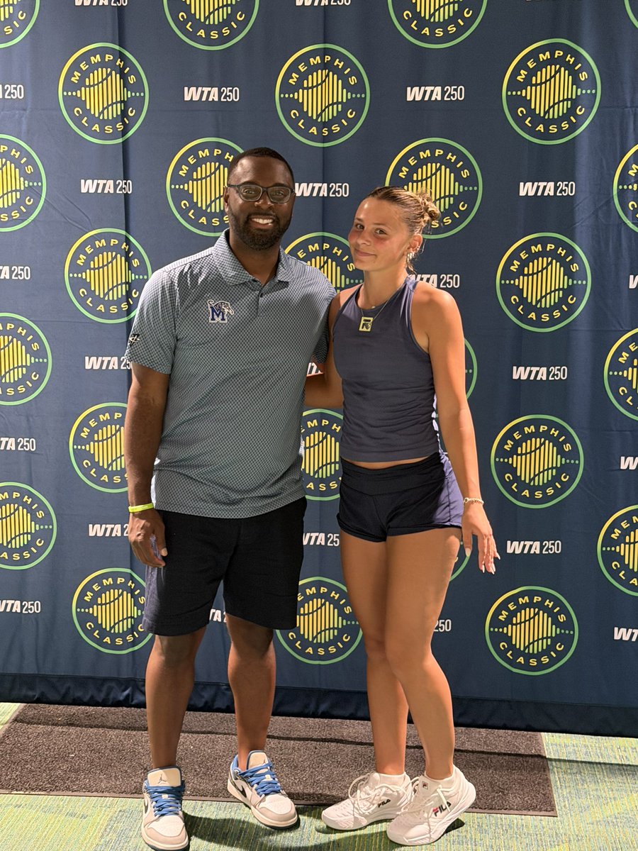 mayorpaulyoung's tweet photo. Great weekend watching world-class women’s tennis at the Memphis Classic, and we’re just getting started.

It’s exciting to see professional tennis back at Leftwich. Events like this showcase Memphis and remind us what’s possible when we invest in great places. https://t.co/AEzOZ1QVIF