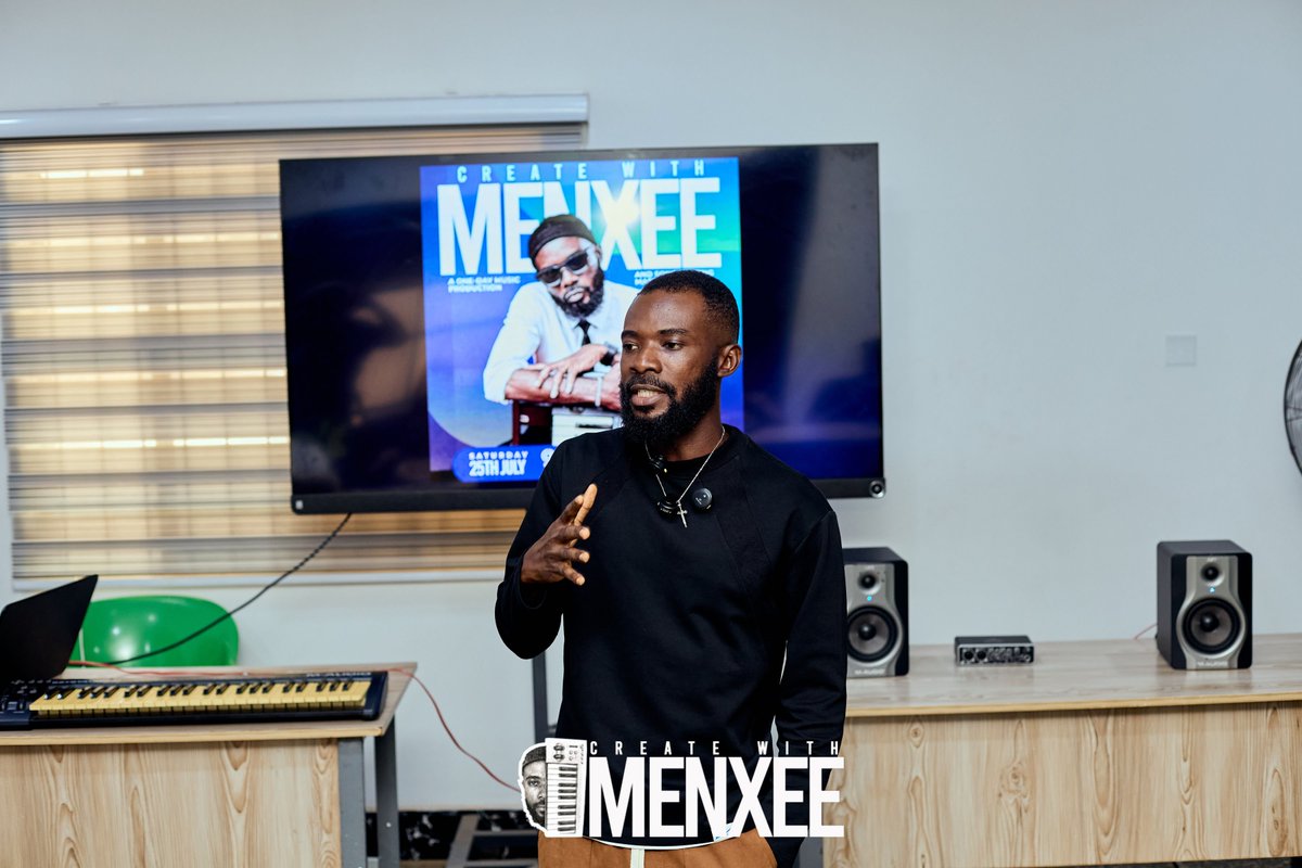 iShedOff's tweet photo. Pictures from the event 
Createwithmenxee 
ISHEDOFF https://t.co/3lt32HMWVN