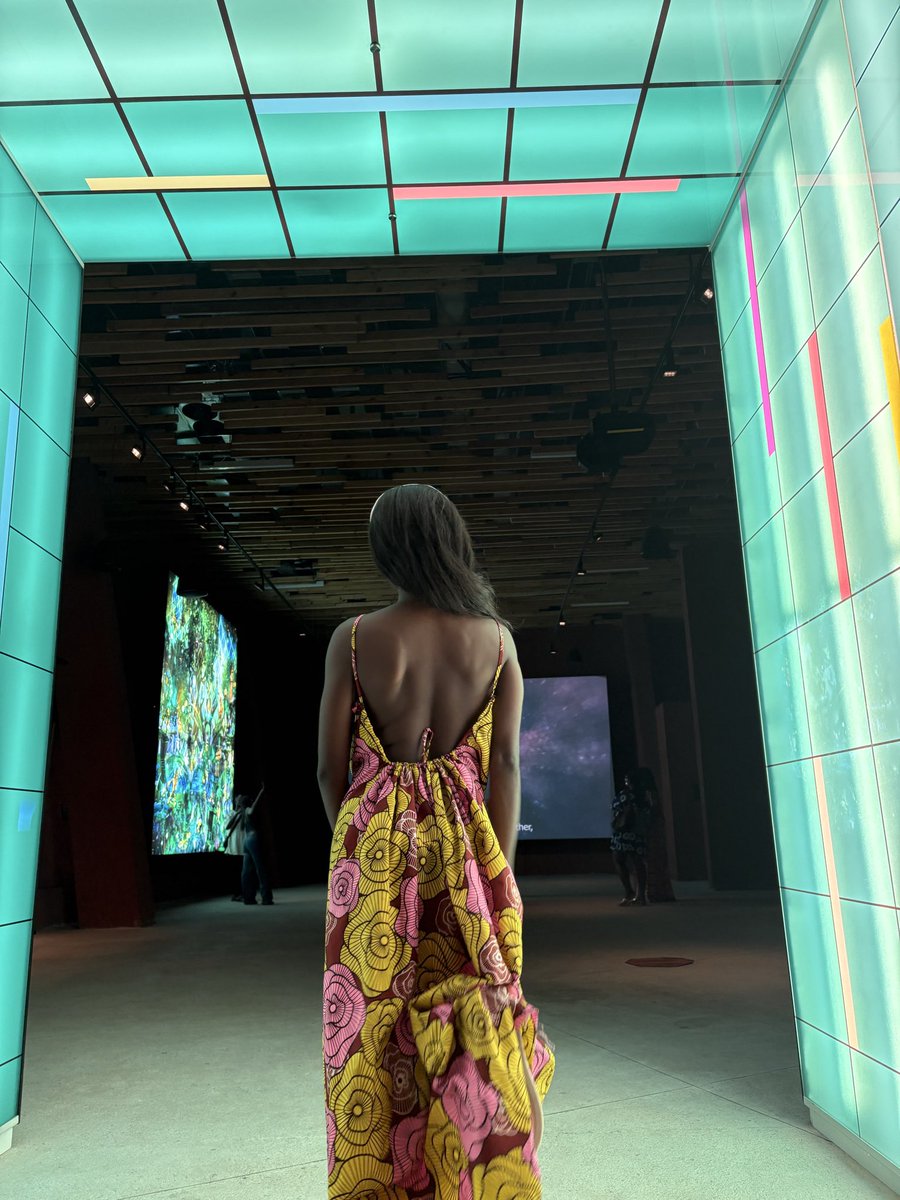 Fanciee_'s tweet photo. Not adire but here’s one from my brand. https://t.co/88bnHxpQoX