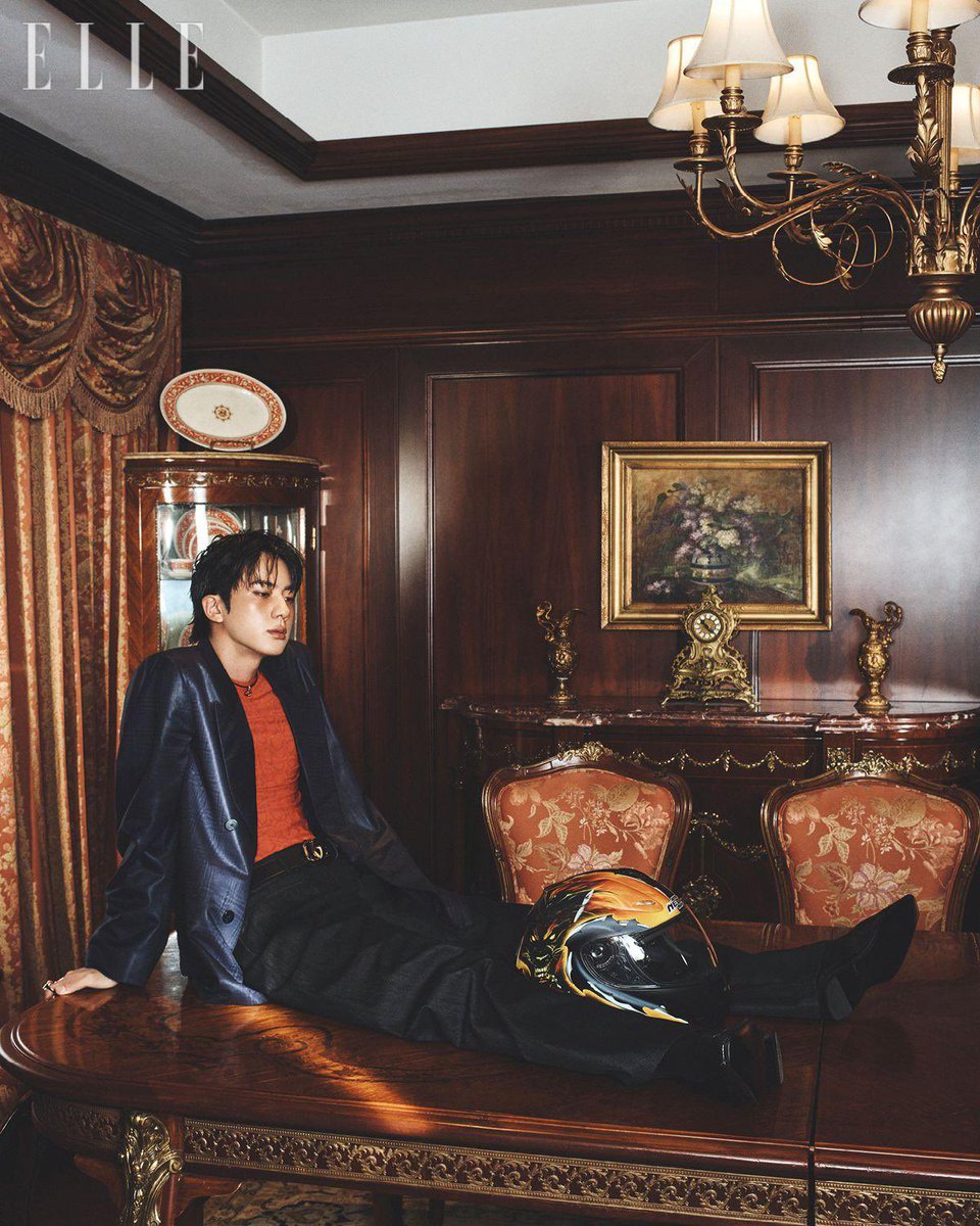 PopPlanet_'s tweet photo. BTS’ Jin Brings Gucci to Life in ELLE Korea’s Latest Cover Shoot.

@bts_bighit #진 #JIN https://t.co/sEX848AHrw
