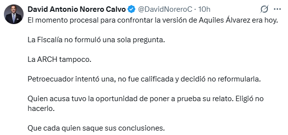EcEnDirecto's tweet photo. #ATENCIÓN 
@DavidNoreroC, abogado de #AquilesAlvarez, enfatizó que, en la audiencia del #casoTripleA, el momento procesal para confrontar la versión del alcalde de #Guayaquil, "era hoy (domingo 27 de julio)".
"La Fiscalía no formuló una sola pregunta. La ARCH tampoco. @EPPetroecuador intentó una, no fue calificada y decidió no reformularla. Quien acusa tuvo la oportunidad de poner a prueba su relato. Eligió no hacerlo", subrayó.