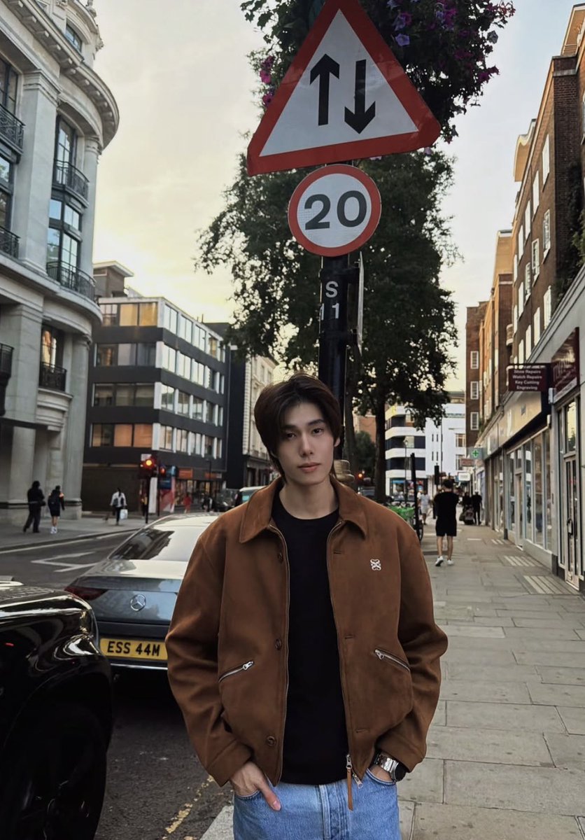 FiloNarawins's tweet photo. ╭₊🐻🐼˚๑ 𝐏𝐨𝐧𝐝𝐏𝐡𝐮𝐰𝐢𝐧 𝐔𝐩𝐝𝐚𝐭𝐞 ₊˚੭ 
౨ৎ #phuwintang ␥ @phuwintang

IG Post by: phuwintang
[07.27.26]

rebuild, brick by brick🧱

. ⋅ ˚‌- : 🧡 : – ⊹ – : 🤍 : -˚‌⋅ .

#PondPhuwin #ปอนด์ภูวินทร์ 
౨ৎ #PondPhuLippines https://t.co/wcECujh2hF