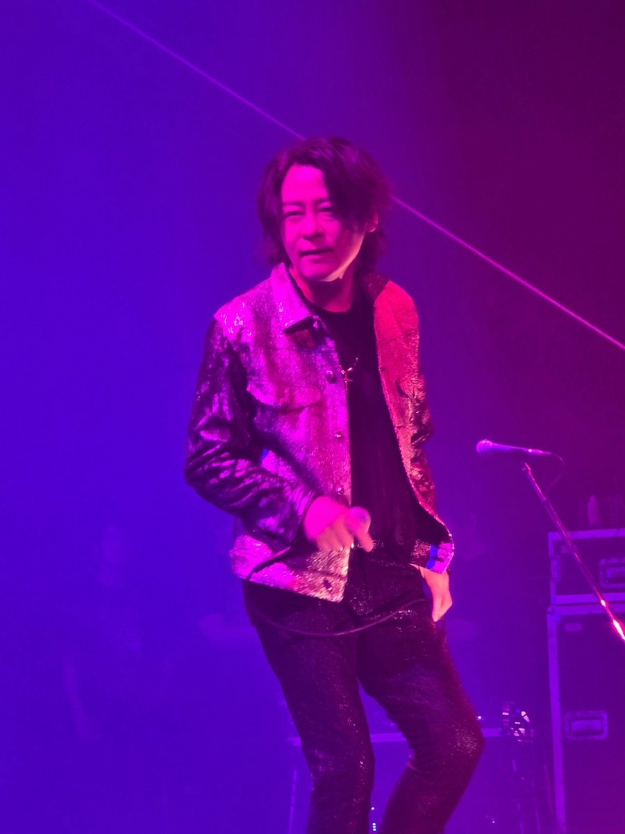 lapislazuli41's tweet photo. 下手を見つめるRYUICHIさん。
ポッケに指をかけるの好き。
 
 #LUNAPIC
 #LUNASEA
 #RYUICHI
 #UNENDINGJOURNEY
 #松戸森のホール21_20260726 https://t.co/xbVjQWAP92